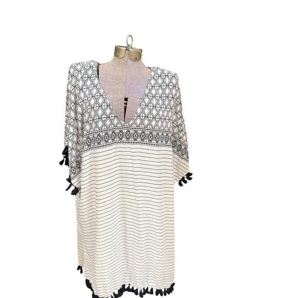 Merona Black & White Tassel Cover Up Top Sz. L - Picture 2 of 6